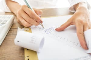 calculate commercial property value